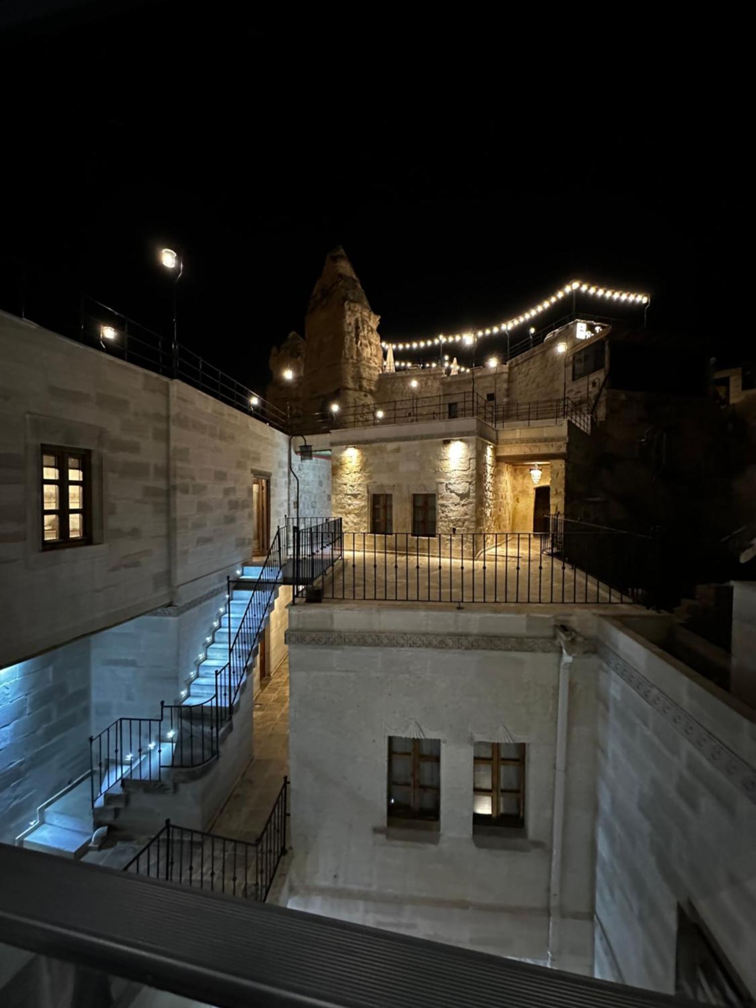 גורמה Noah'S Ark Cave Hotel מראה חיצוני תמונה