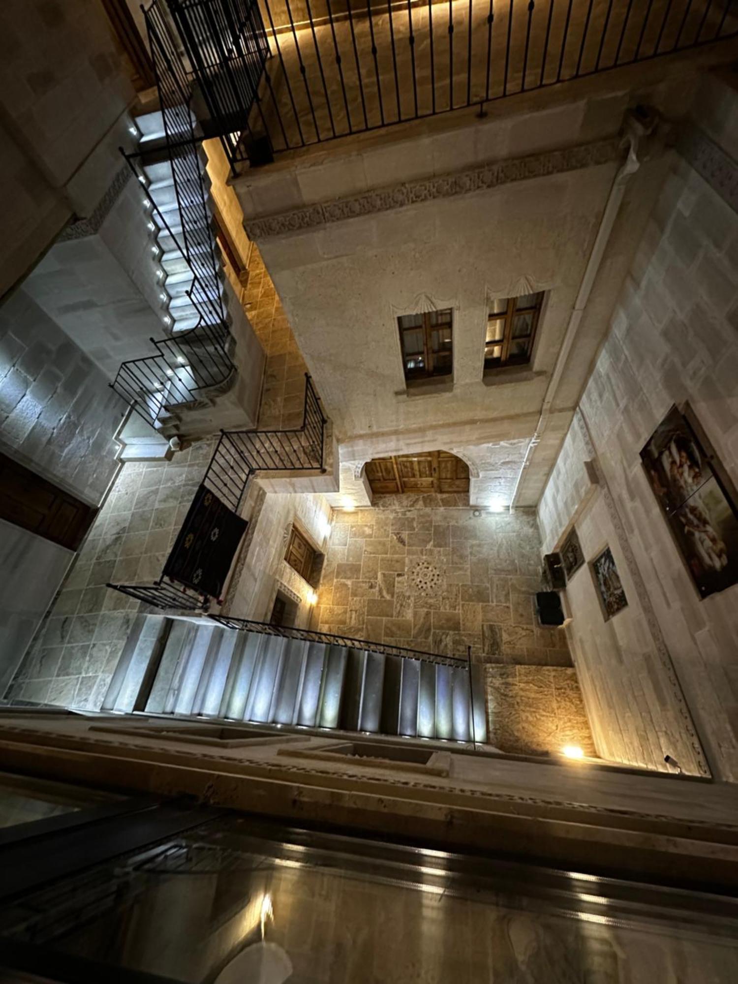 גורמה Noah'S Ark Cave Hotel מראה חיצוני תמונה